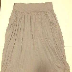 Garnet Hill maxi skirt. Light weight ankle skirt